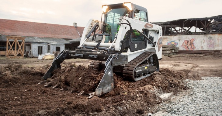 Nowe ładowarki teleskopowe i ładowarki gąsienicowe Stage V firmy Bobcat